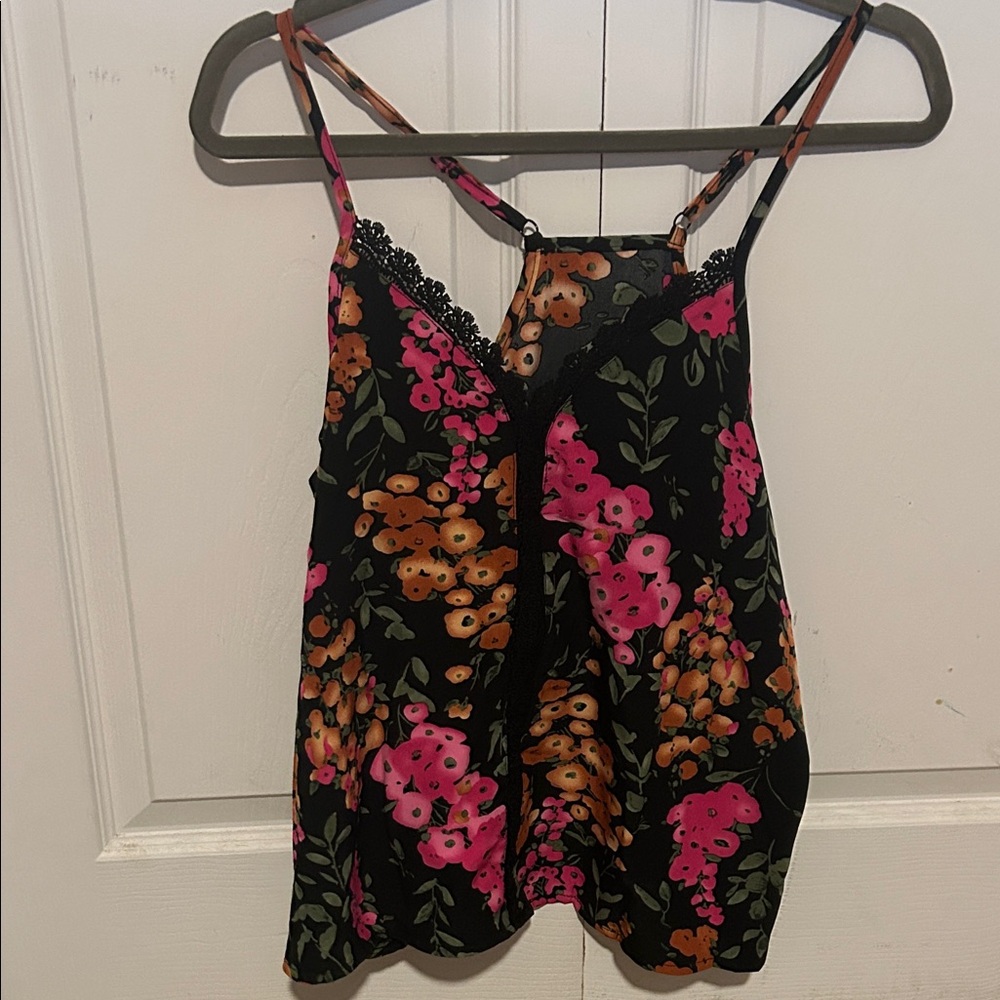 SHEIN Black Floral Lace Cami Top